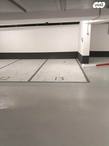 דירה, שדרות הרצל 116, בית הכרם, רמת בית הכרם, ירושלים