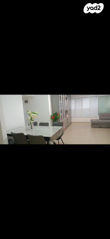 שדרות בן גוריון 12