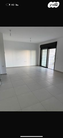 דירה, היוצרים 8, עיר היין, אשקלון