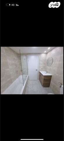 דירה, היוצרים 8, עיר היין, אשקלון