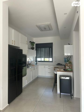 דופלקס, שביל יוסף שפירא 16, גבעת ציון וגבעת הפרחים, אשקלון