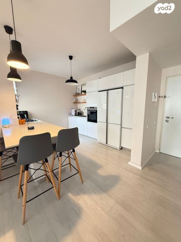 דירה, חיים הרצוג 15, פסגות אפק, ראש העין