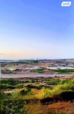 דו משפחתי, זית 46, צופים, צופים