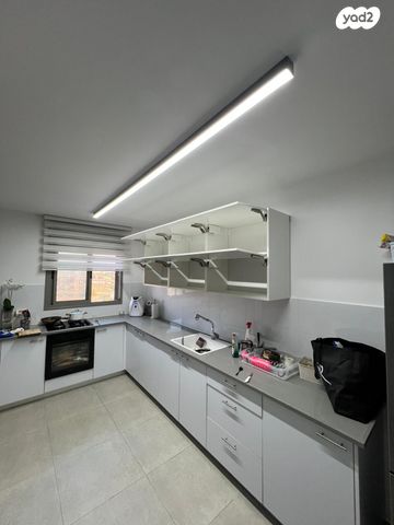 דירה, שדרות עמק האלה 65, שקמים ואגמים, אשקלון