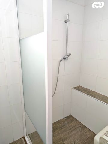 כיכר הקניזי 1