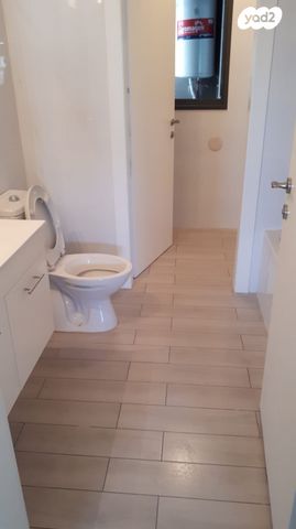 דירה, עפרה חזה 4, משכנות האומנים, קרית מוצקין