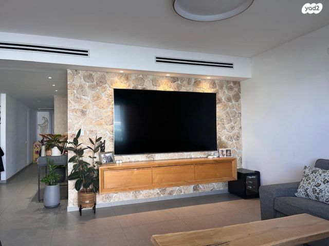 גג/ פנטהאוז, נחל פרת 7, פארק הנחל, באר שבע