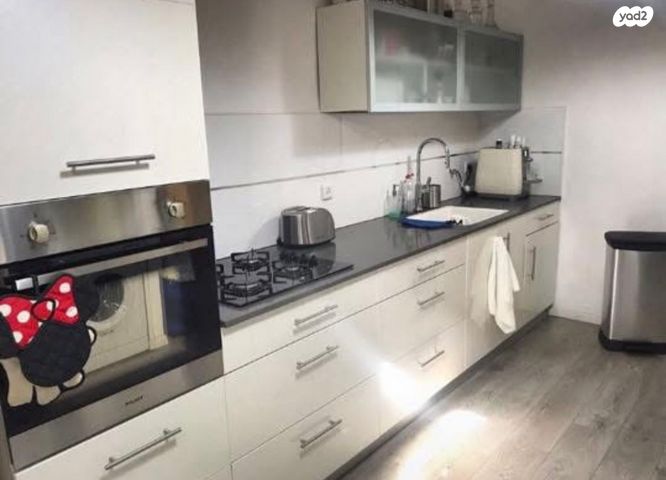 אבן גבירול 15