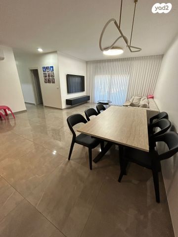 דירה, עוזי חיטמן 3, הכרם ב, עכו