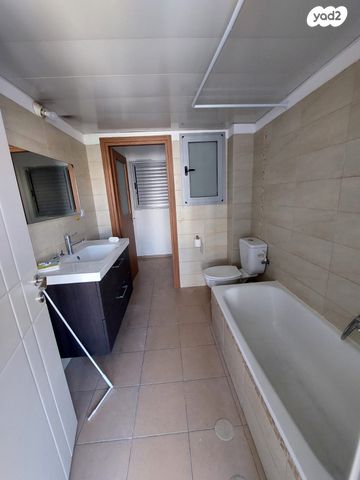 דירה, א.ד. גורדון 6, אלישיב, לוד