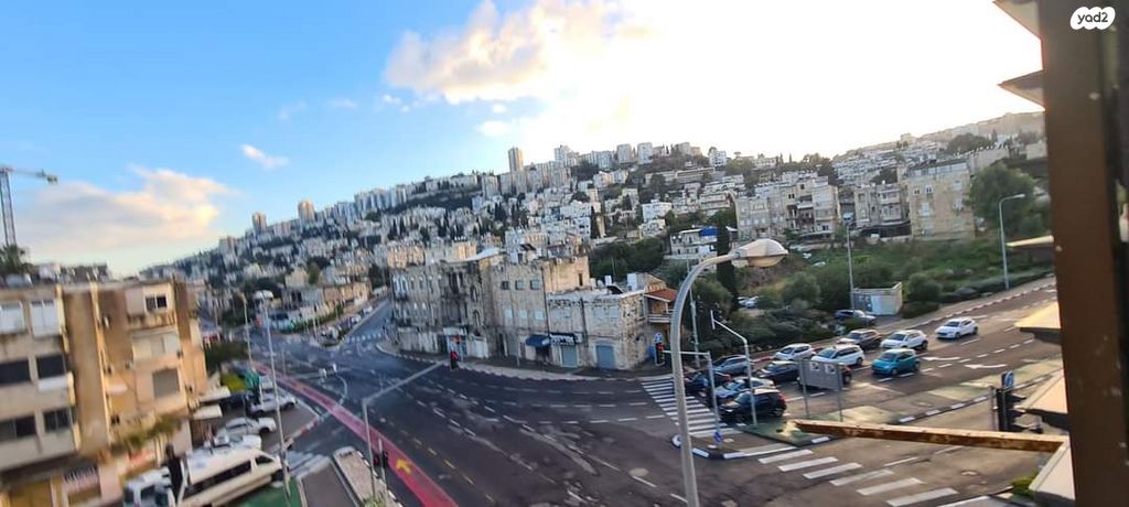 דירה, קיבוץ גלויות 31, העיר התחתית, ואדי סאליב, חיפה