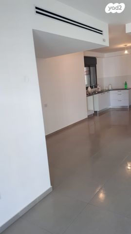 דירה, עפרה חזה 4, משכנות האומנים, קרית מוצקין