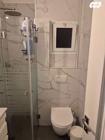 דירה, יום הכיפורים 24, קרית שרת מערב, חולון