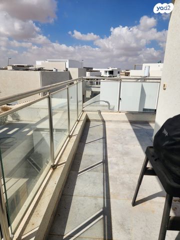 בית פרטי/ קוטג', תות 2, קרית מנחם, אופקים