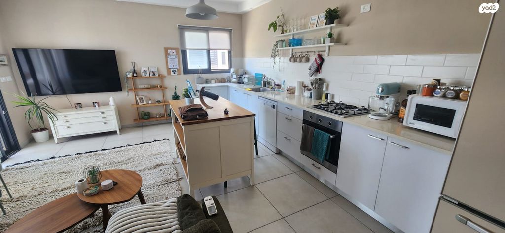 דירה, דגן 4, עמירם, פרדס חנה כרכור