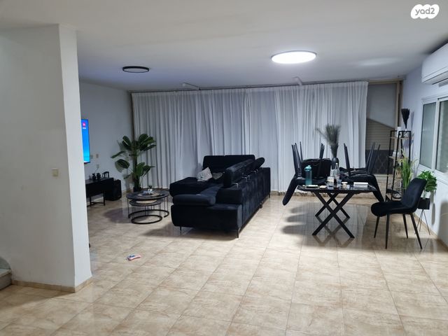 בית פרטי/ קוטג', גורדון 20, שיכון עובדים, טבריה