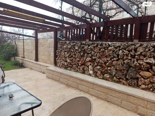 בית פרטי/ קוטג', מי מרום 31, בית אל, בית אל