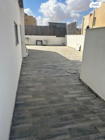 בית פרטי/ קוטג', ההדסים 87, נאות הדר, ירוחם