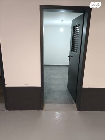 דירה, שדרות הרצל 116, בית הכרם, רמת בית הכרם, ירושלים