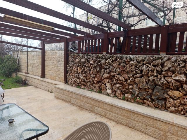 בית פרטי/ קוטג', מי מרום 31, בית אל, בית אל