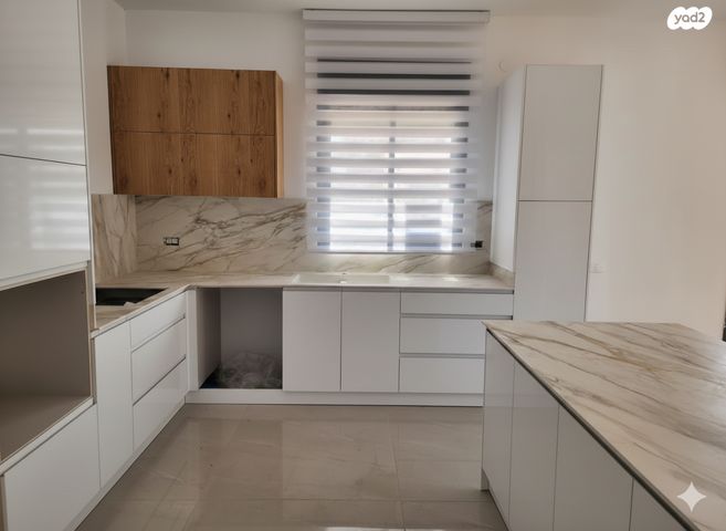 גג/ פנטהאוז, עמק חפר 55, מורשת, מודיעין מכבים רעות