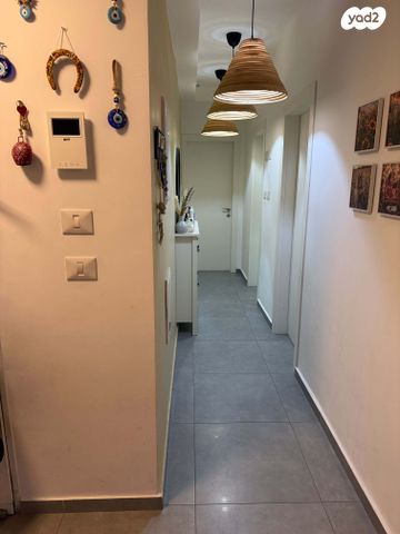 דירה, אורלנסקי 32, מחנה יהודה, פתח תקווה