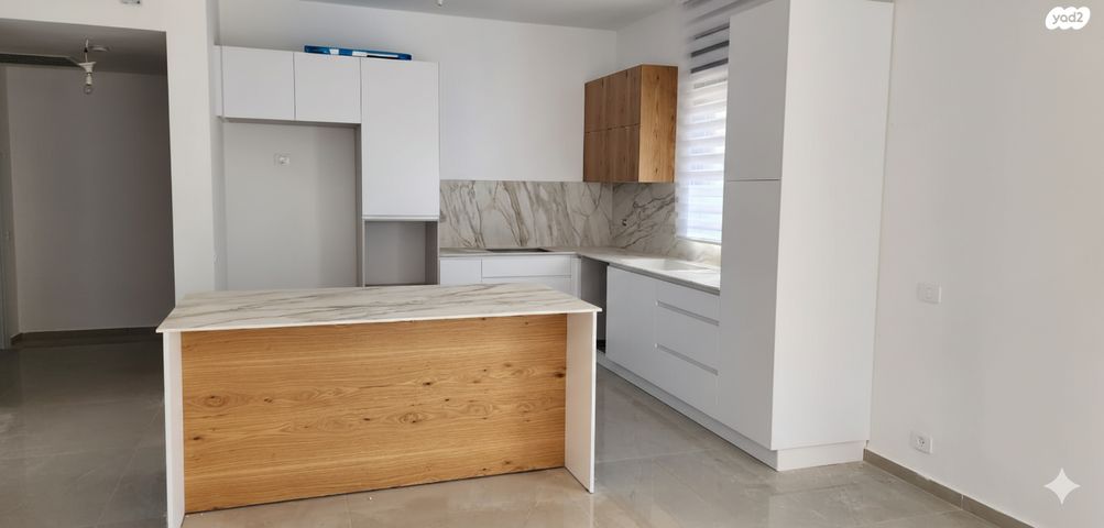 גג/ פנטהאוז, עמק חפר 55, מורשת, מודיעין מכבים רעות