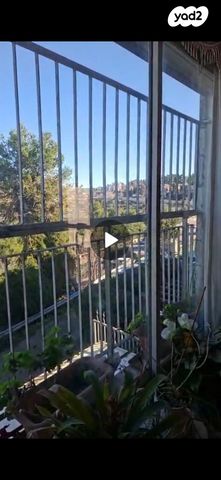 גג/ פנטהאוז, א.מ. בלוך 4, קרית יערים, קרית יערים