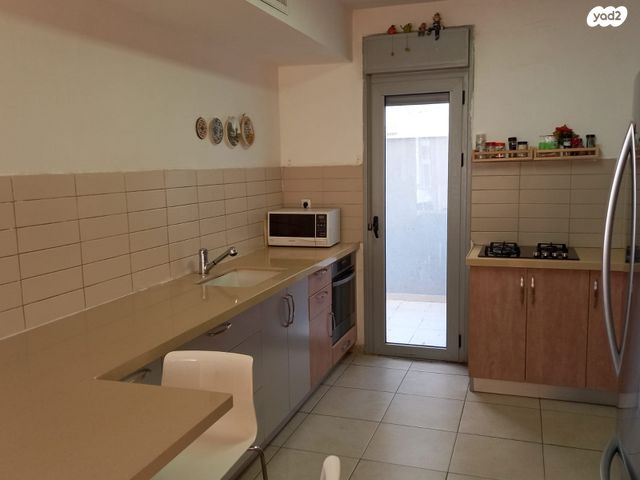 דירה, א.ד. גורדון 6, אלישיב, לוד