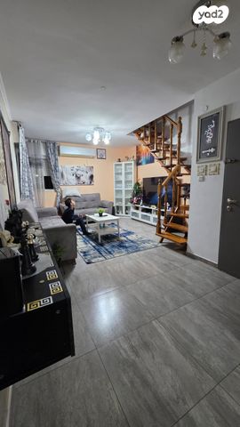 גג/ פנטהאוז, הגפן 5, פ"ז, קרית גת