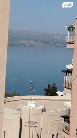 דירה, גולדה מאיר 15, שיכון עובדים, טבריה