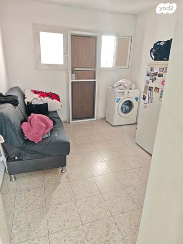 דירה, כיכר הקניזי 1, שכונה ד', באר שבע