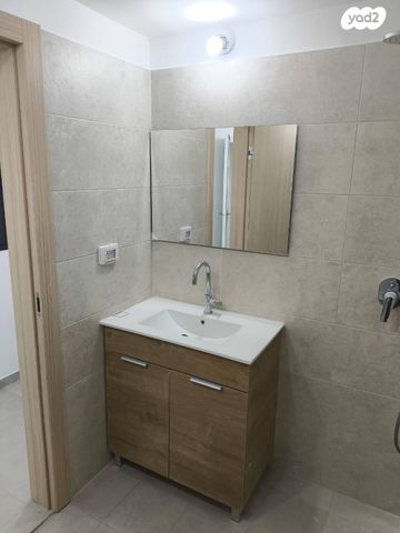 דירה, שדרות הרצל 116, בית הכרם, רמת בית הכרם, ירושלים