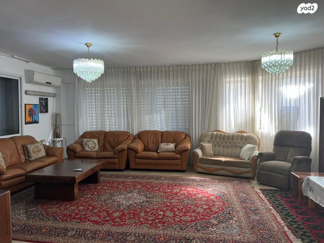 בית פרטי/ קוטג', ישראל גלעדי 6, רובע ט"ו, אשדוד