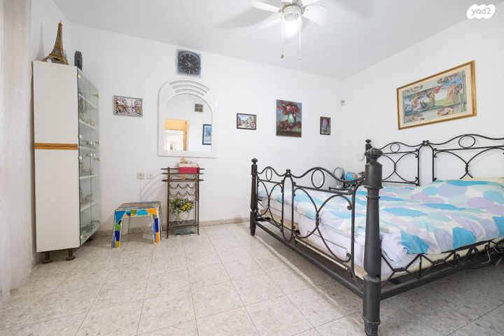 דירת גן, אנוסי משהד 20, ארמון הנציב, תלפיות מזרח, ירושלים