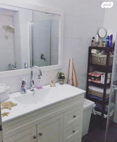 דירה, אבן גבירול 15, הצפון הישן - דרום, תל אביב יפו