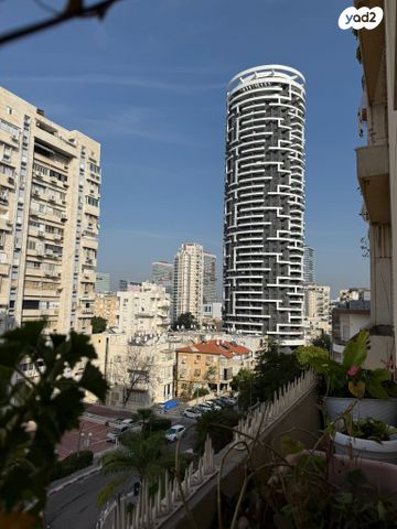 דירה, יוספי 14, שכונת בן גוריון, מרכז העיר ג', רמת גן