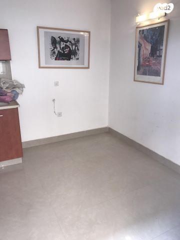 יחידת דיור, הרב ריינס 6, נאות הרצל, נתניה