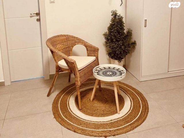 שדרות גלוסקין 23