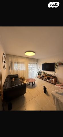 דירה, נתן אלבז 3, נווה אליעזר וכפר שלם מזרח, תל אביב יפו