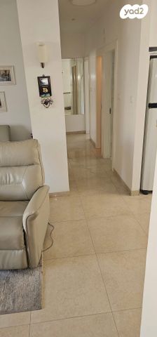 מקור חיים 48