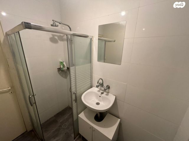 סטודיו/ לופט, שוקן 12, גבעת הרצל, אזור המלאכה יפו, תל אביב יפו