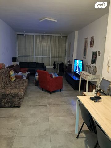 דירה, בן גוריון 59, רמתיים, הוד השרון