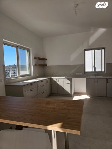 בית פרטי/ קוטג', נחל חרוד 24, רמת נבון . הר כרמי, כרמיאל