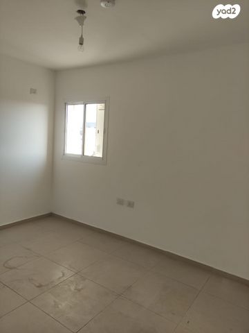 דירה, דב גור 45, רובע ו', אשדוד