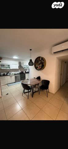 דירה, נתן אלבז 3, נווה אליעזר וכפר שלם מזרח, תל אביב יפו