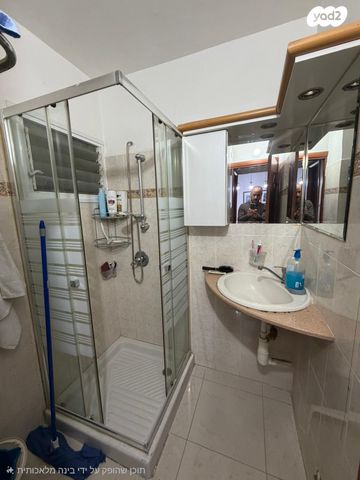 דירה, אלכסנדר רובוביץ' 311, ארמון הנציב, תלפיות מזרח, ירושלים