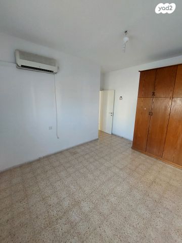 דירה, דרך הים 143, כרמל מערבי, חיפה