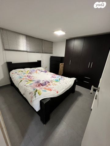 יחידת דיור, פרג 3, נווה אילן - צבאי, יבנה