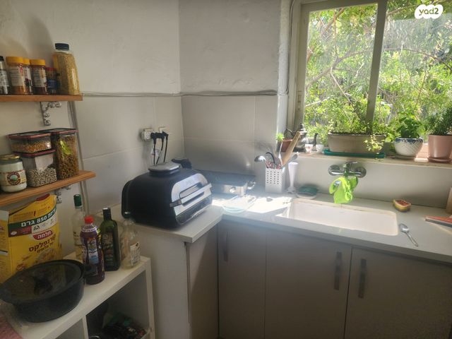 דירה, השומר 27, העיר התחתית, ואדי סאליב, חיפה